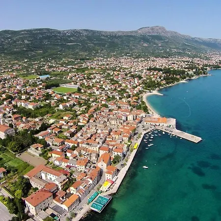 Kastel Stari 11571c * Kaštela